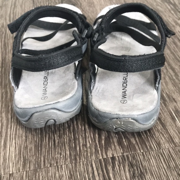 𝅺WANDERLUST black lattice Meghan sandals size 7 - Picture 7 of 9